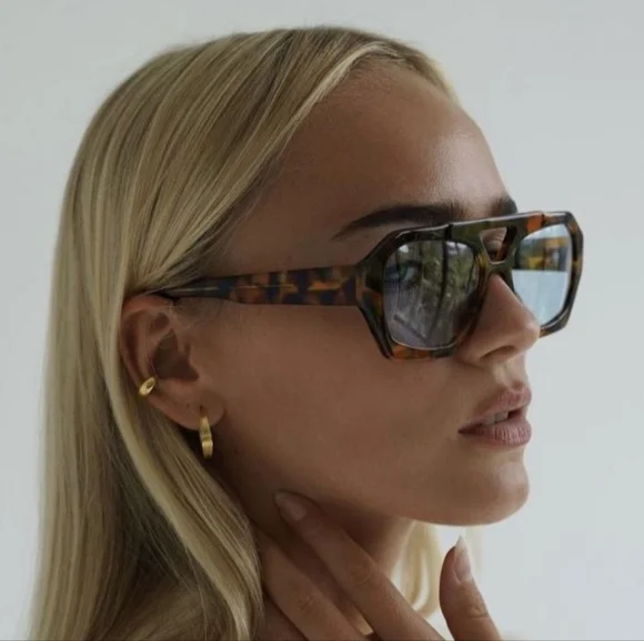 Aviator sunglasses - Picture 3 of 12